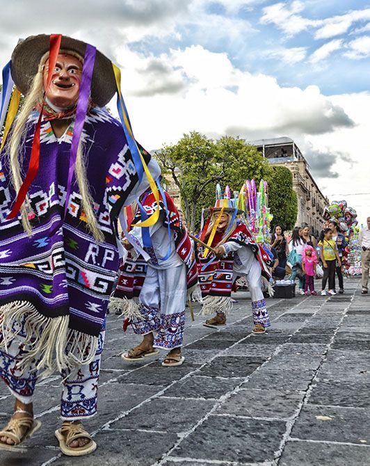 baile tradicional de los viejitos en Mexico